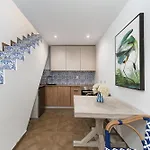 Casa Margot Old Town Rooftop Walk Promenade 別荘 ポルティマン