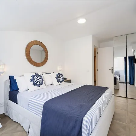 Casa Margot Old Town Rooftop Walk Promenade Portimão