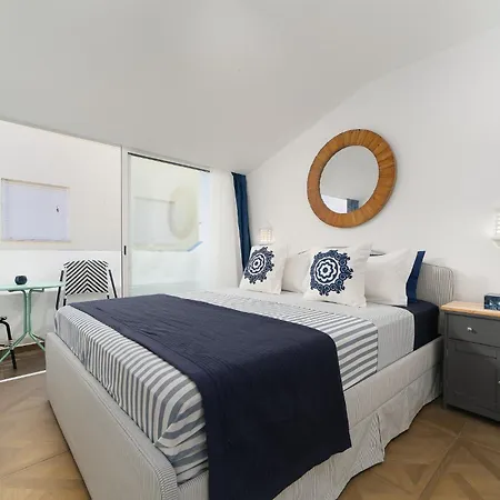 Casa Margot Old Town Rooftop Walk Promenade Holiday home