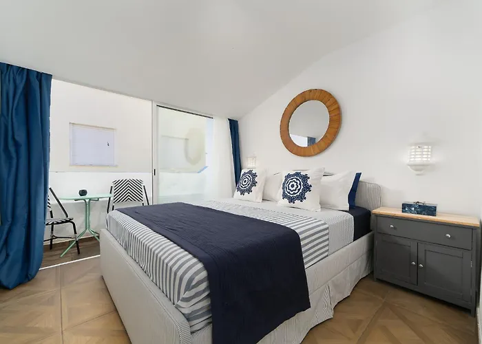 Casa Margot Old Town Rooftop Walk Promenade Holiday home