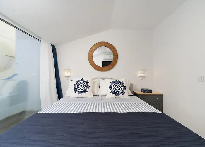 Casa Margot Old Town Rooftop Walk Promenade Portimao