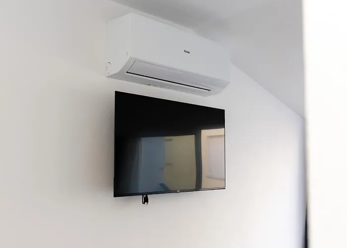 Casa Margot Old Town Rooftop Walk Promenade